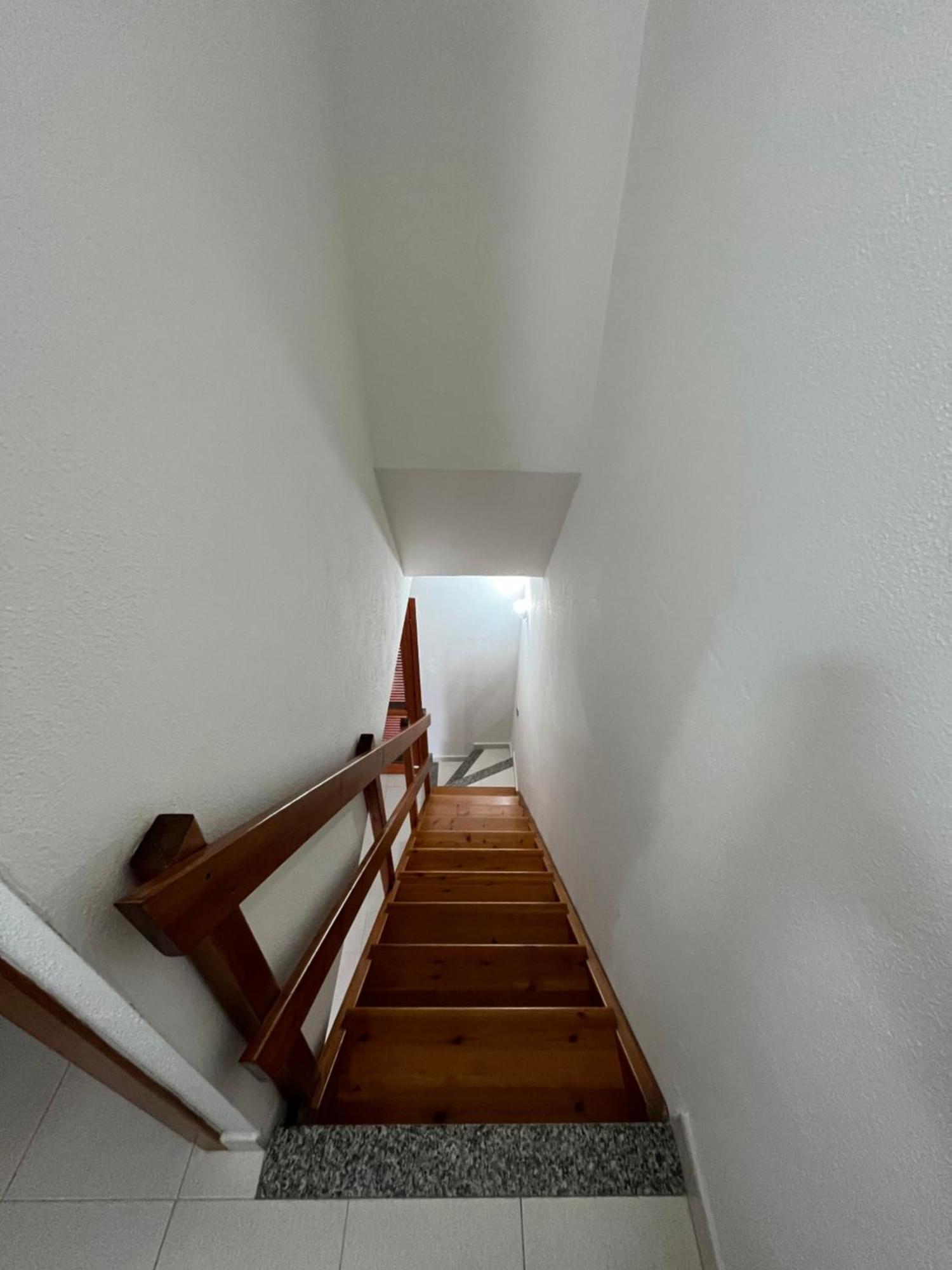 Casa Sviluppata Su Due Piani Con Doppia Veranda E Parcheggio Privato San Teodoro  Extérieur photo